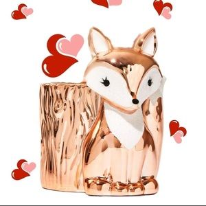Bath and Body works fall Fox soap holder